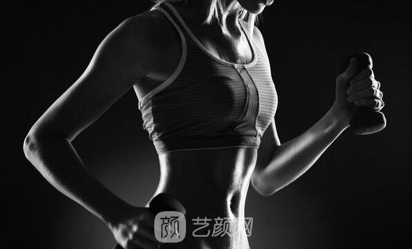 手臂吸脂，坐等夏天的到來